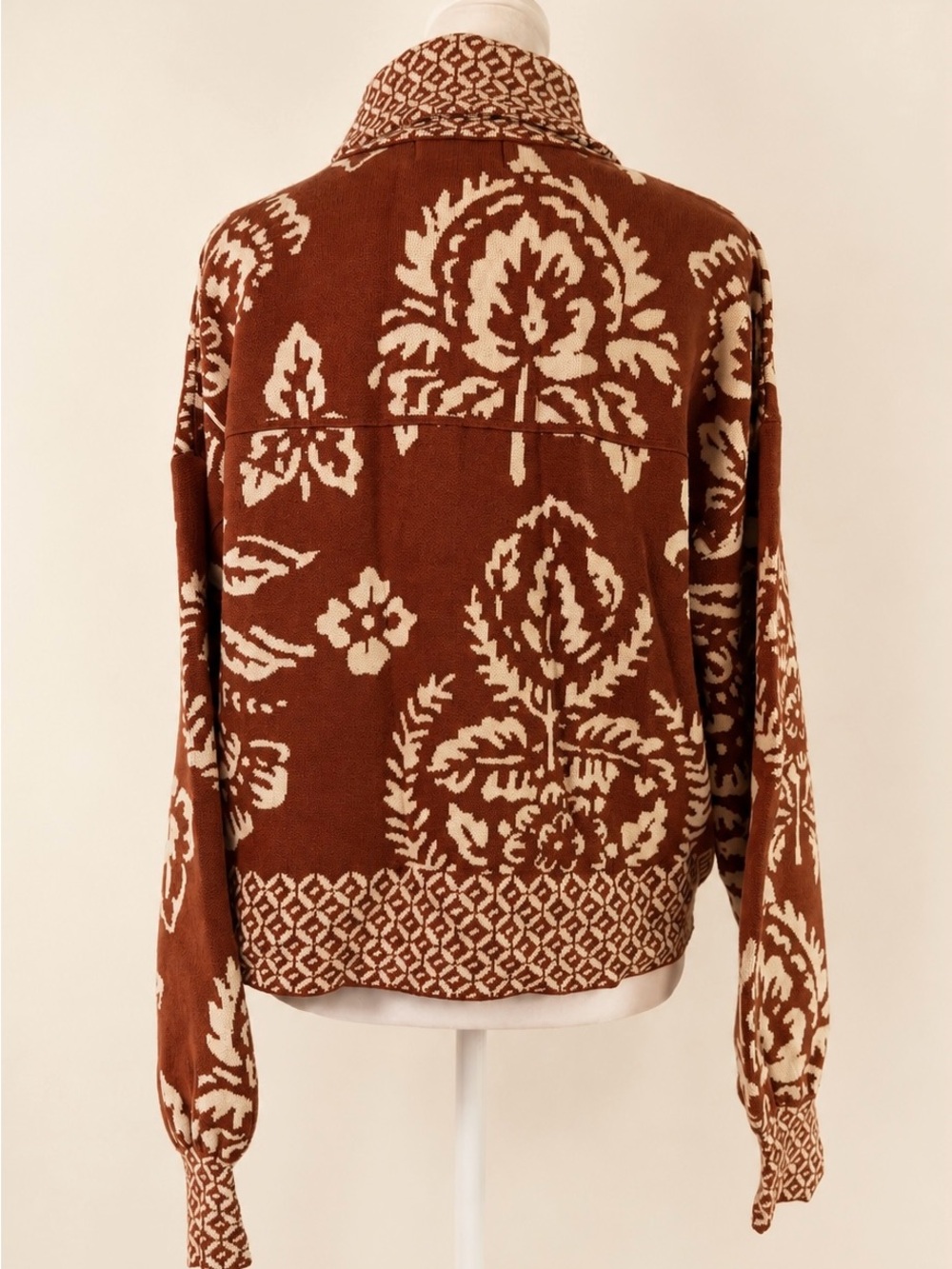 Rust and Cream Damask Inspired Jacquard Sweater Jacket - Medium - Picture 3 of 5